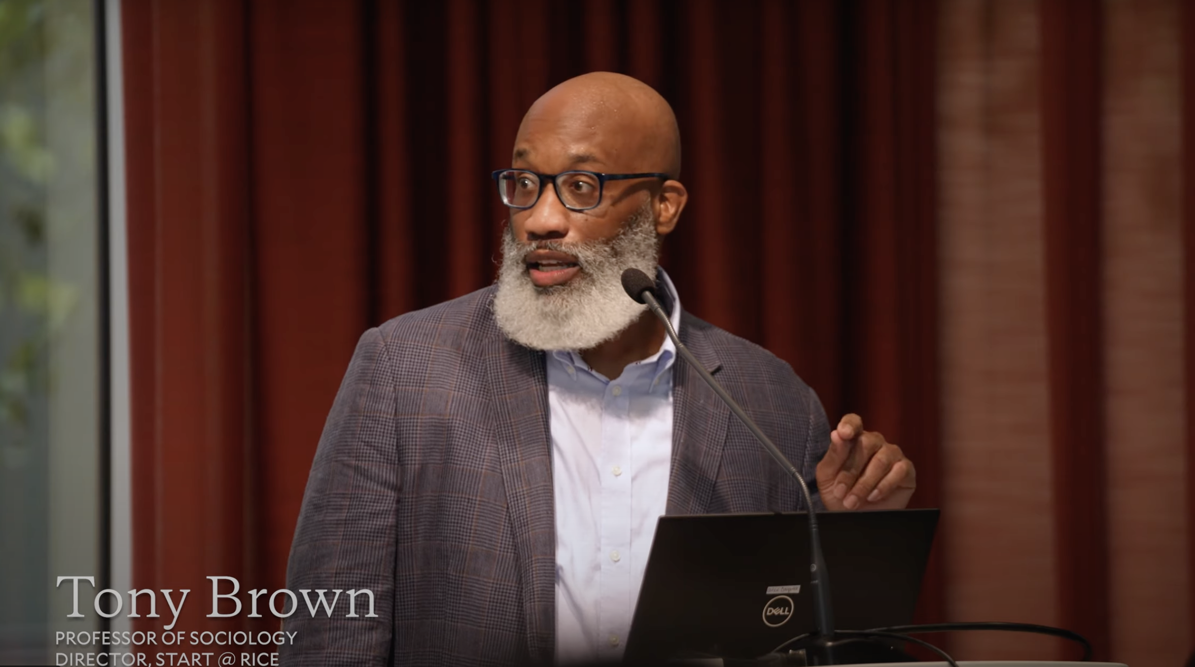 Tony Brown speaks at STaRT@Rice